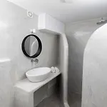 White Element Karterados (Santorini)