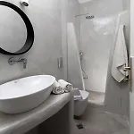 White Element Karterados (Santorini)