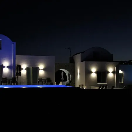 Aparthotel White Element 4*