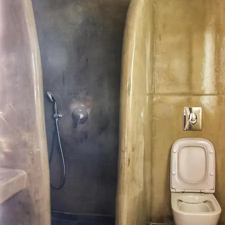 White Element Apart-hotel Karterádos