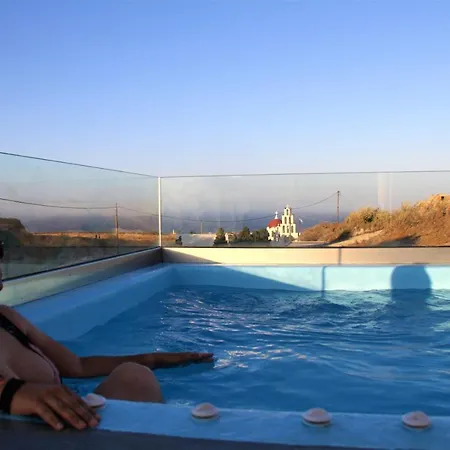 White Element Apart-hotel