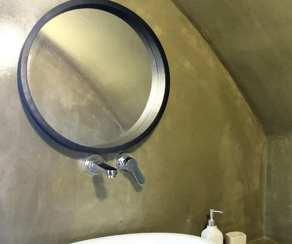 White Element Lägenhetshotell 4*