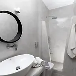 Aparthotel White Element