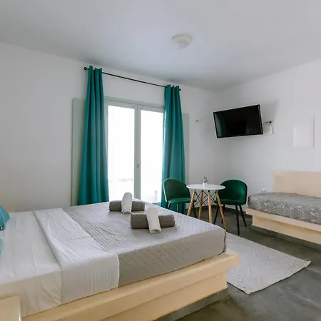 Aparthotel White Element 4*