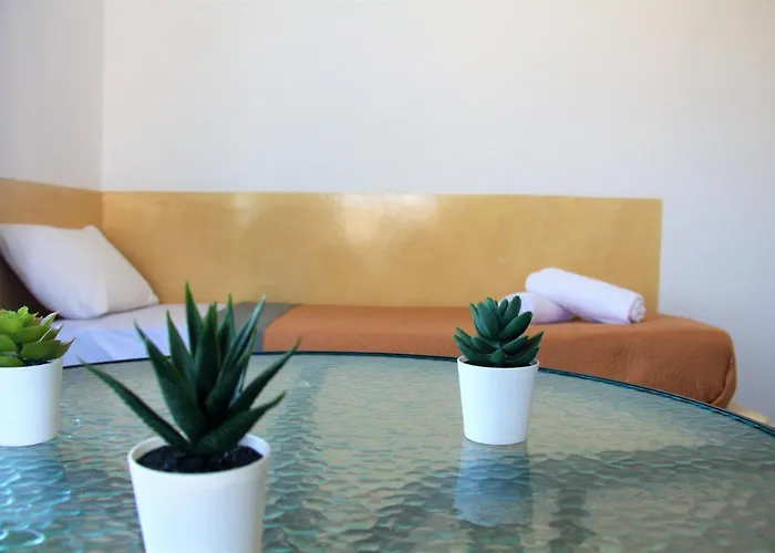 White Element Aparthotel