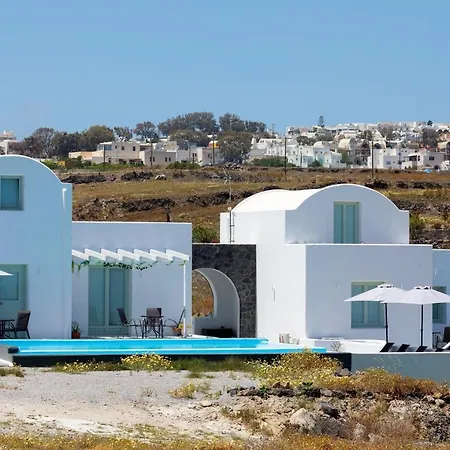 White Element Aparthotel Karterados (Santorini)