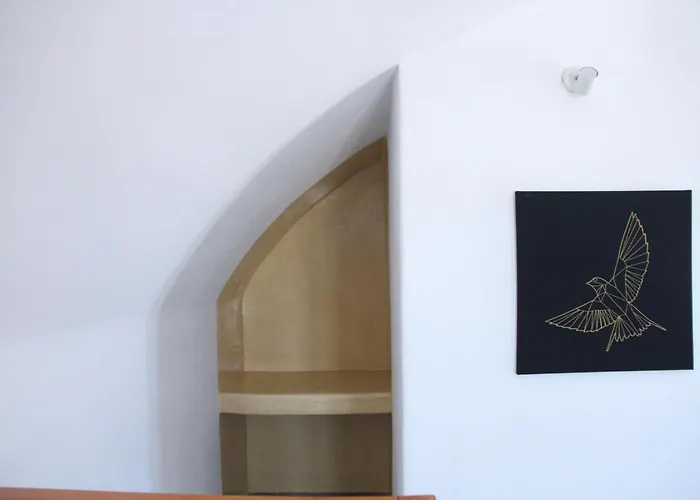 White Element Aparthotel 4*