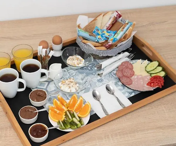 White Element Aparthotel Karterados (Santorini)