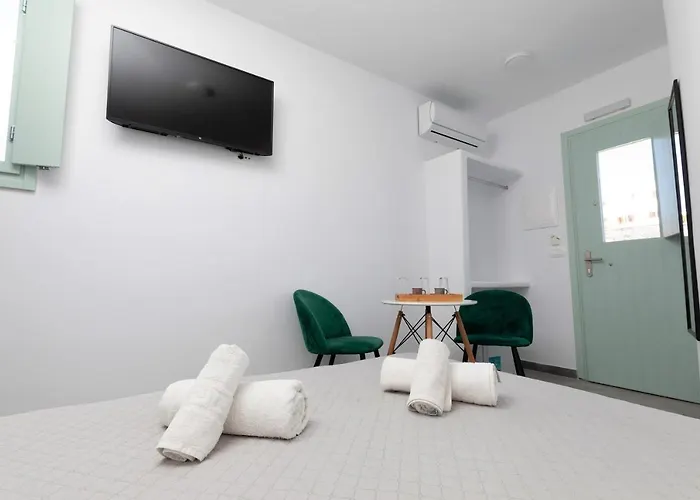 Aparthotel White Element Karterados (Santorini)